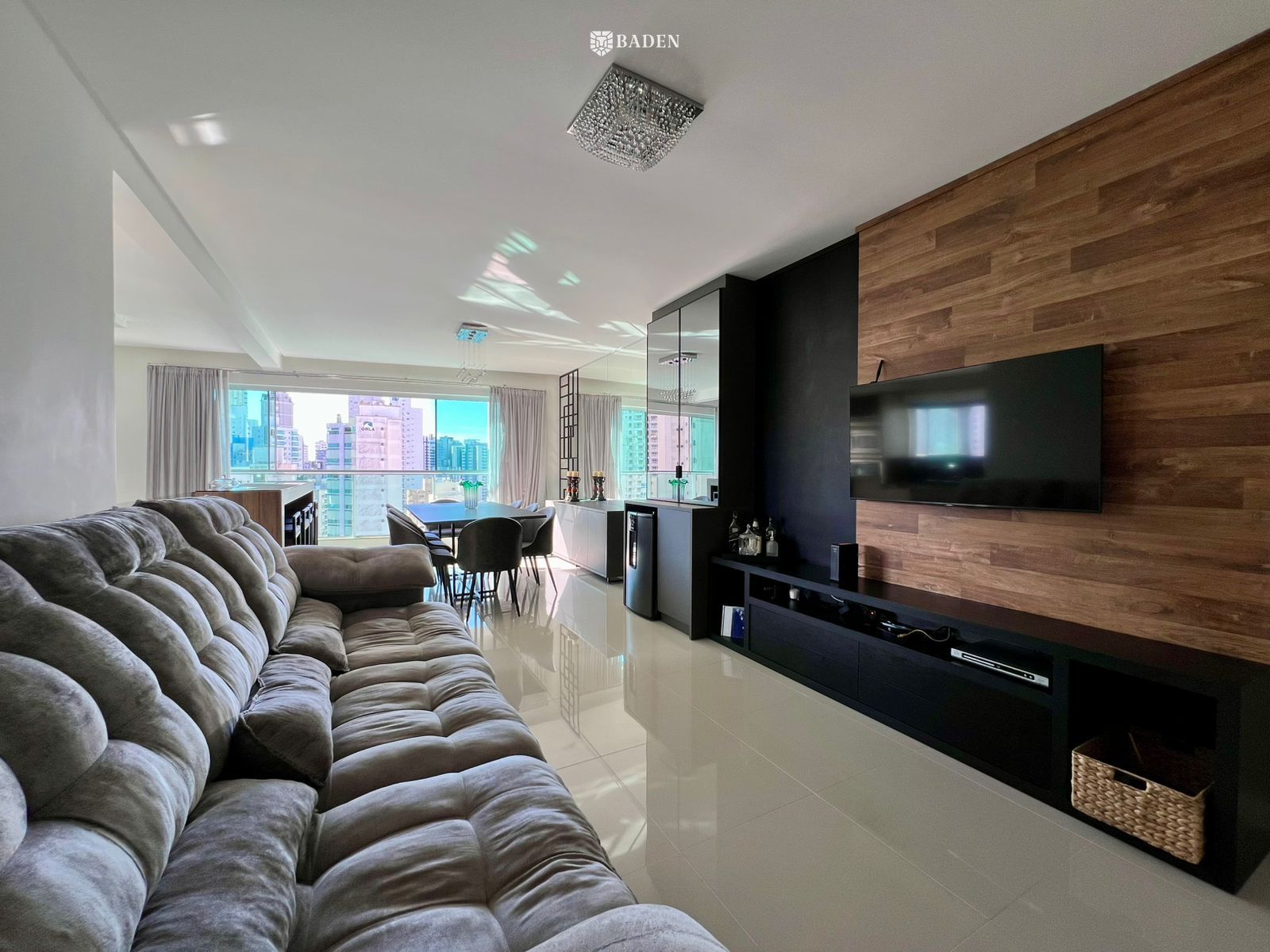 Apartamento, 3 quartos, 115 m² - Foto 1