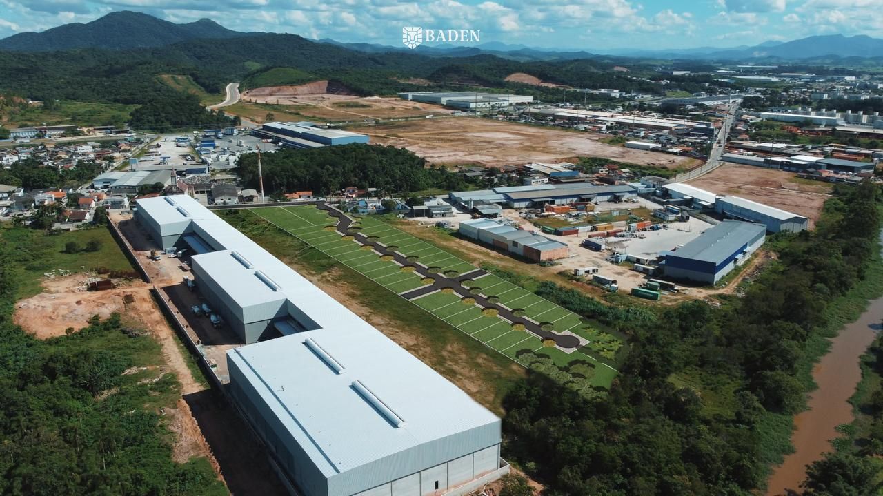 Loteamento Rio das Pedras / Terreno Com 300m2 / Itaipava / Itajaí / SC