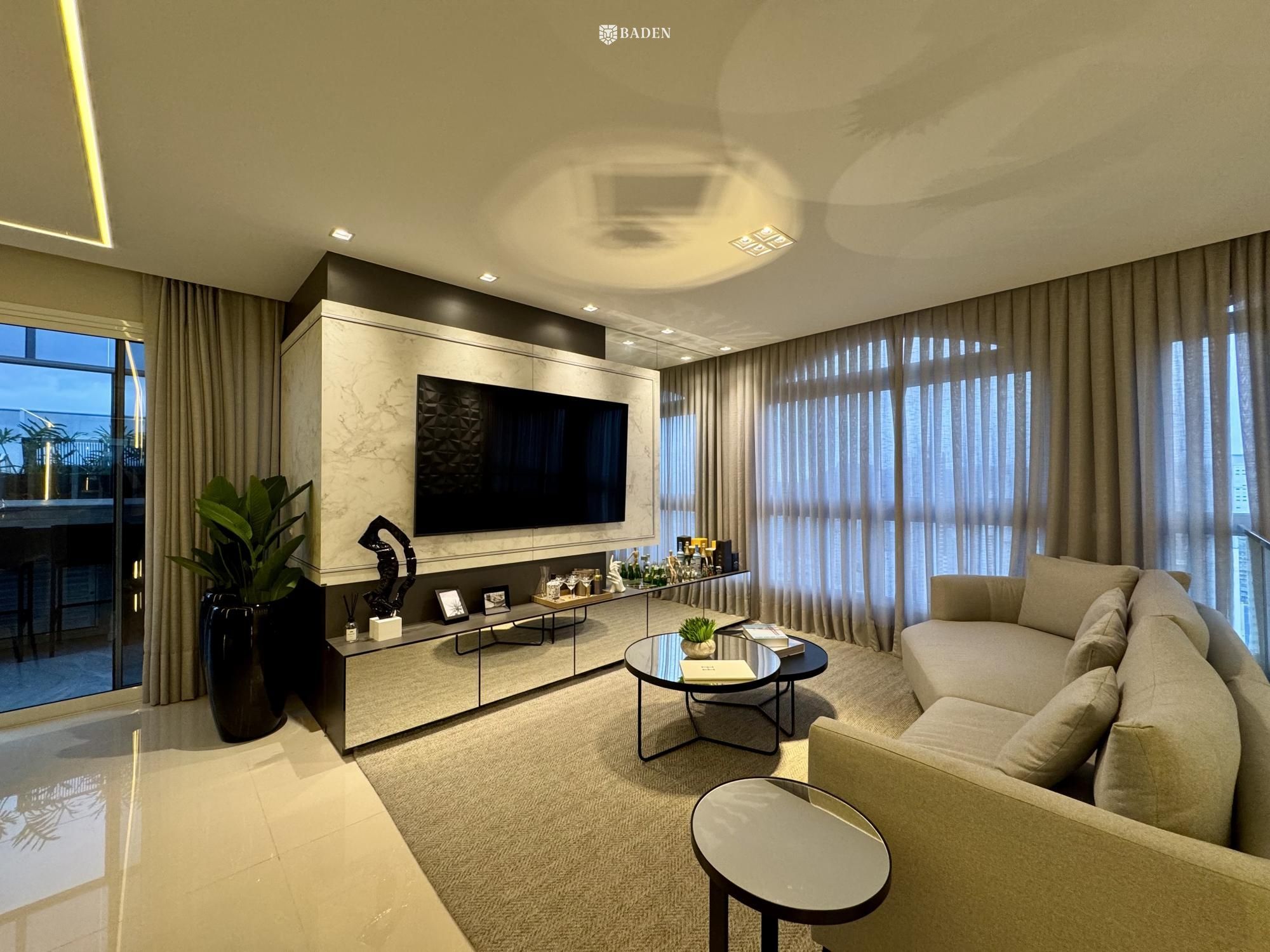Cobertura, 3 quartos, 240 m² - Foto 1