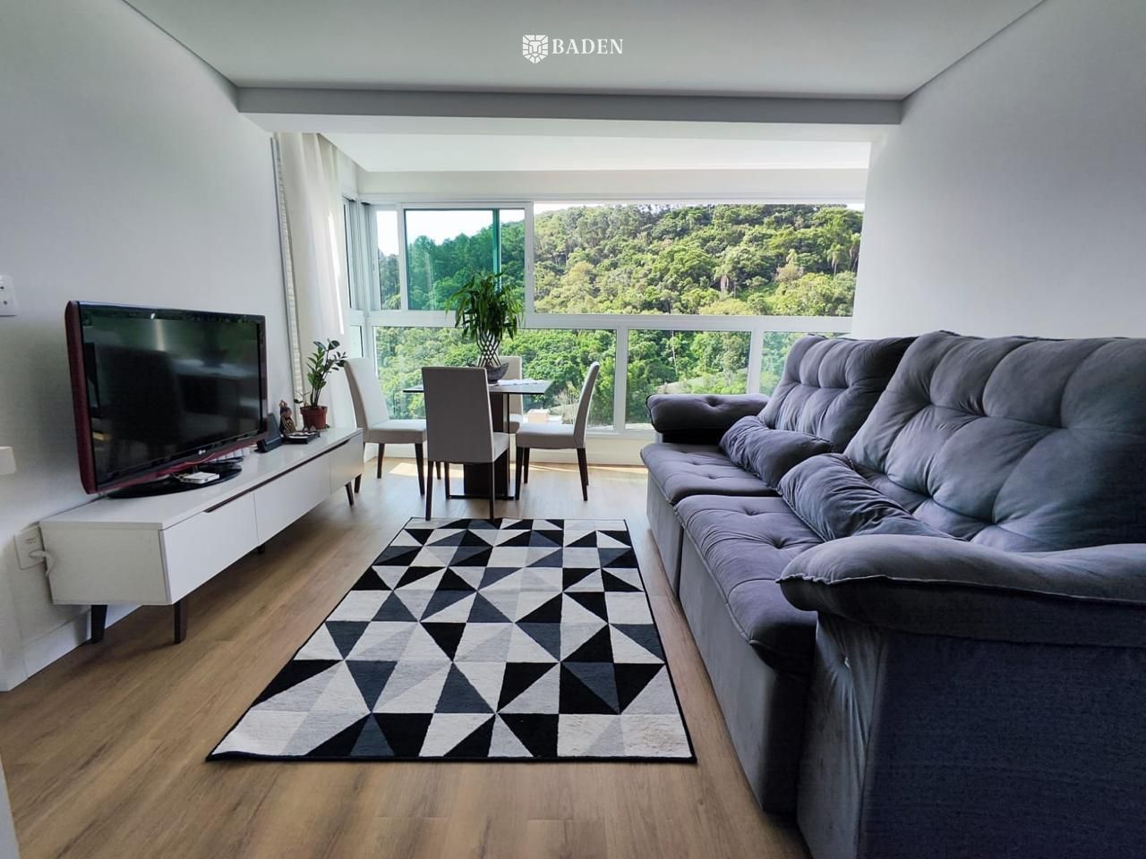 Apartamento 2 suítes Praia Brava