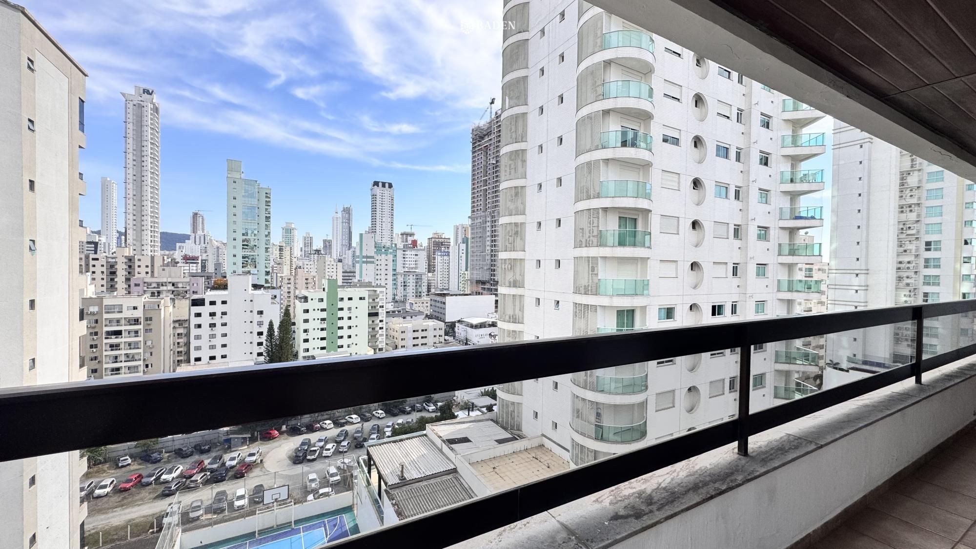 Apartamento, 4 quartos, 220 m² - Foto 1
