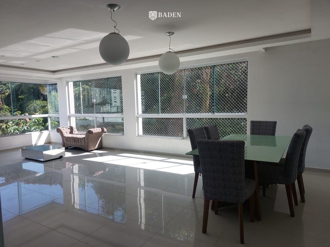 Apartamento, 3 quartos, 130 m² - Foto 2