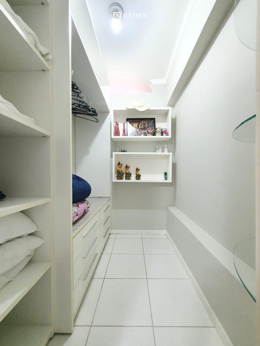 Apartamento, 3 quartos, 192 m² - Foto 9