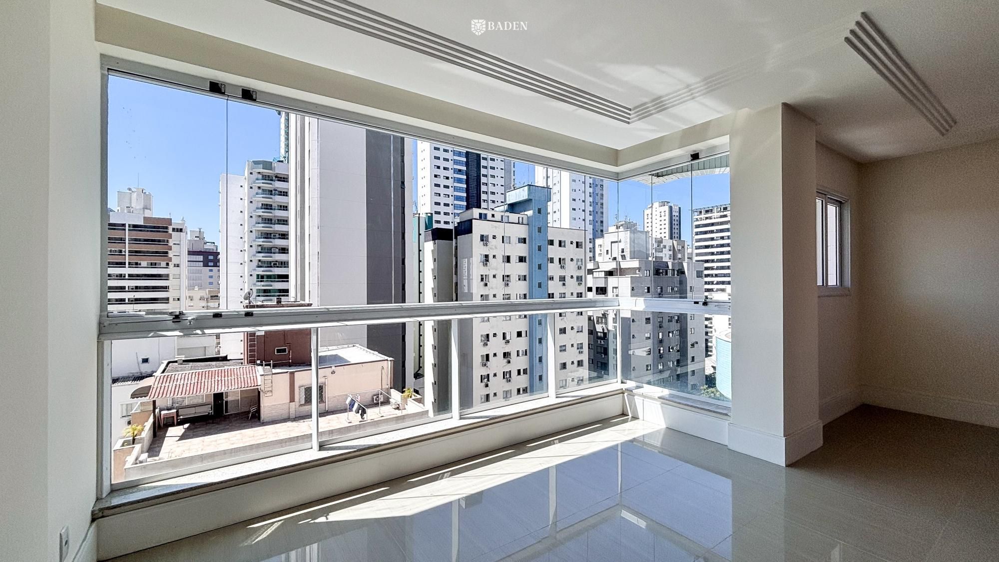 Apartamento 3 suítes / 2 vagas / centro BC – Pcoste Home