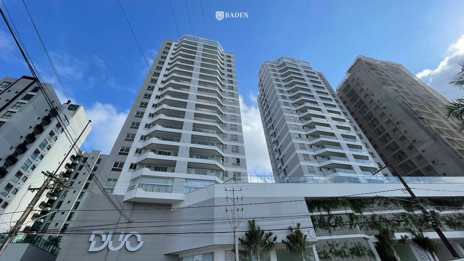 Apartamento praia brava Itajaí dois dormitórios aceita pets oportunidade investimento