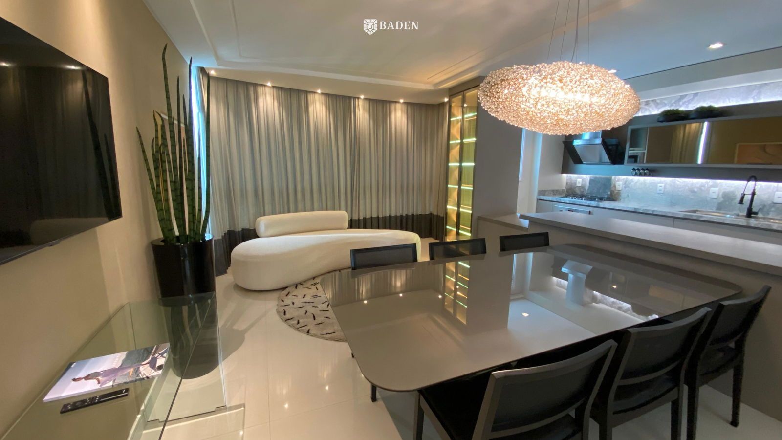 Apartamento, 3 quartos, 145 m² - Foto 1