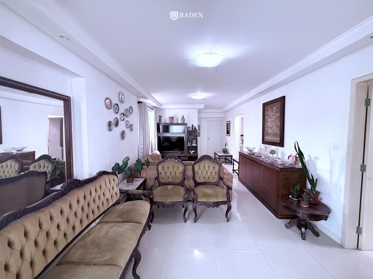 Apartamento bem localizado