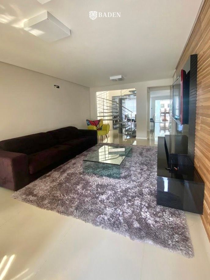 Casa, 4 quartos, 310 m² - Foto 3