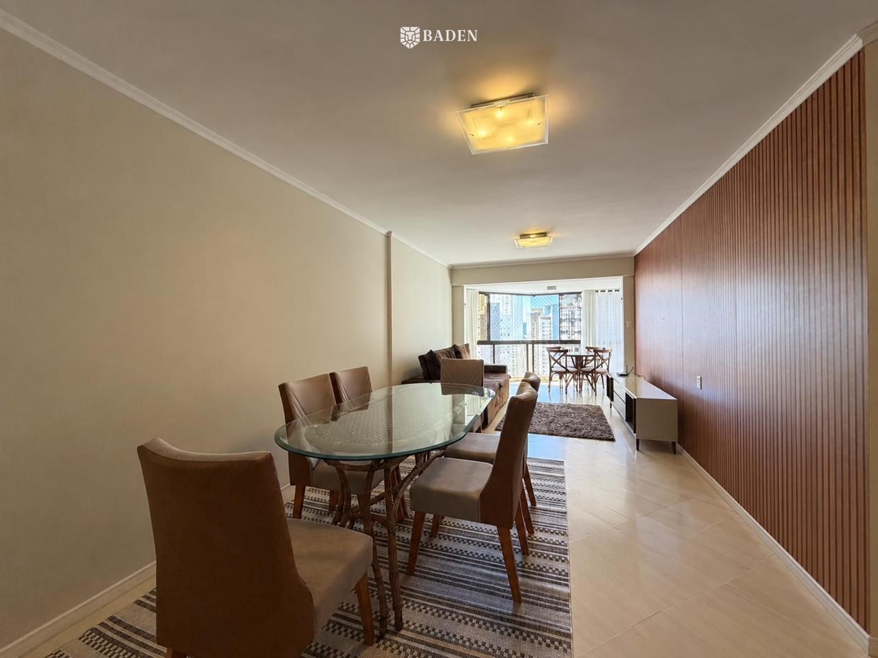 Apartamento, 3 quartos, 193 m² - Foto 2