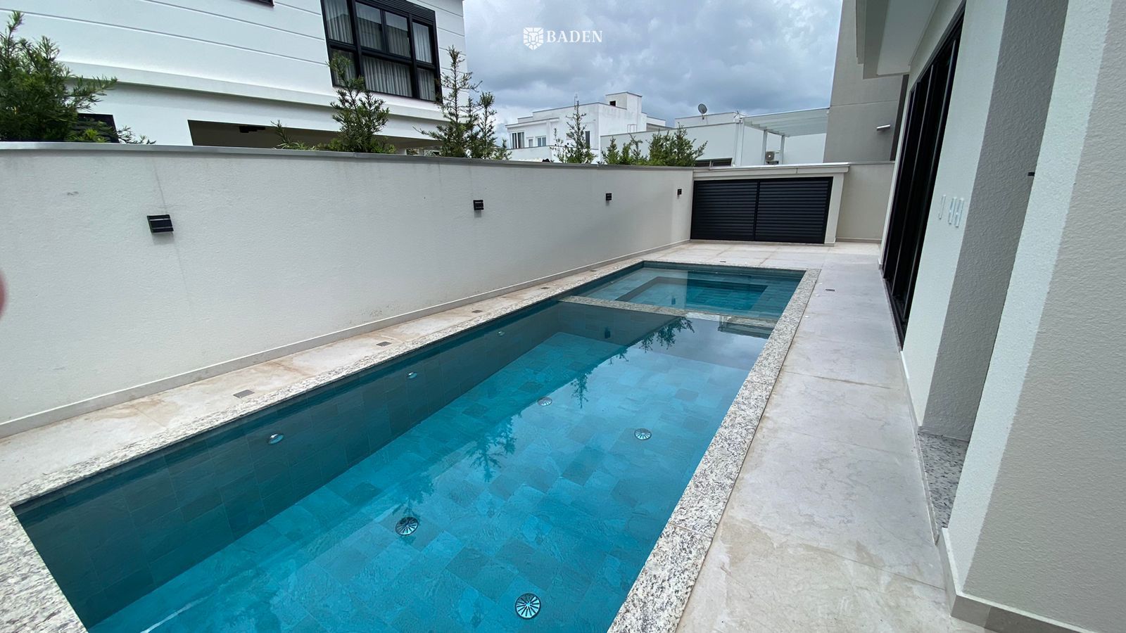 Casa, 3 quartos, 342 m² - Foto 2