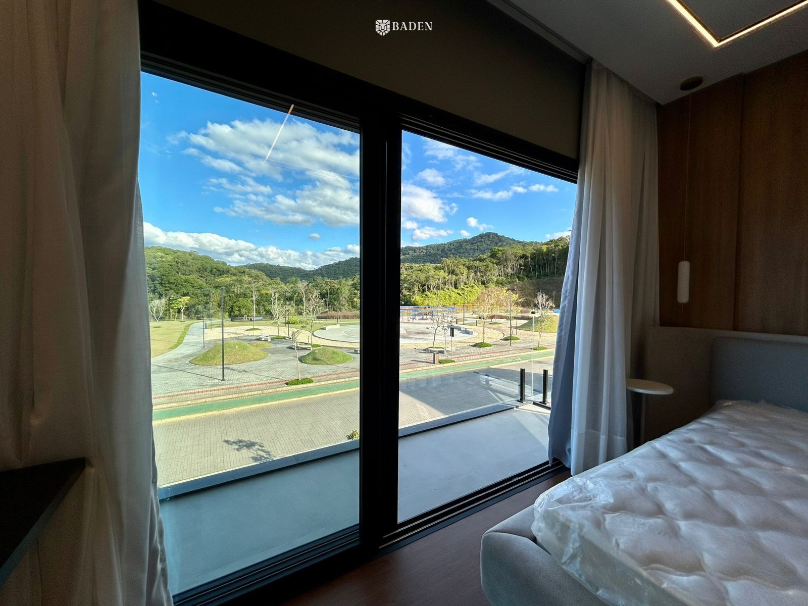 Casa, 4 quartos, 296 m² - Foto 46