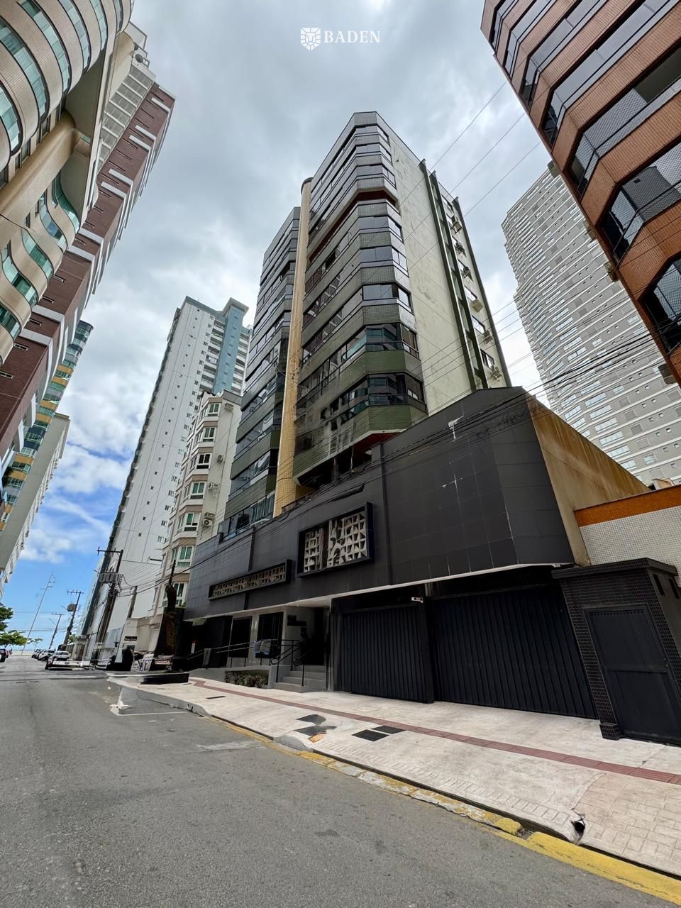 Apartamento Barra Sul / Quadra Mar /  Edifício San Andres / Balneário Camboriú