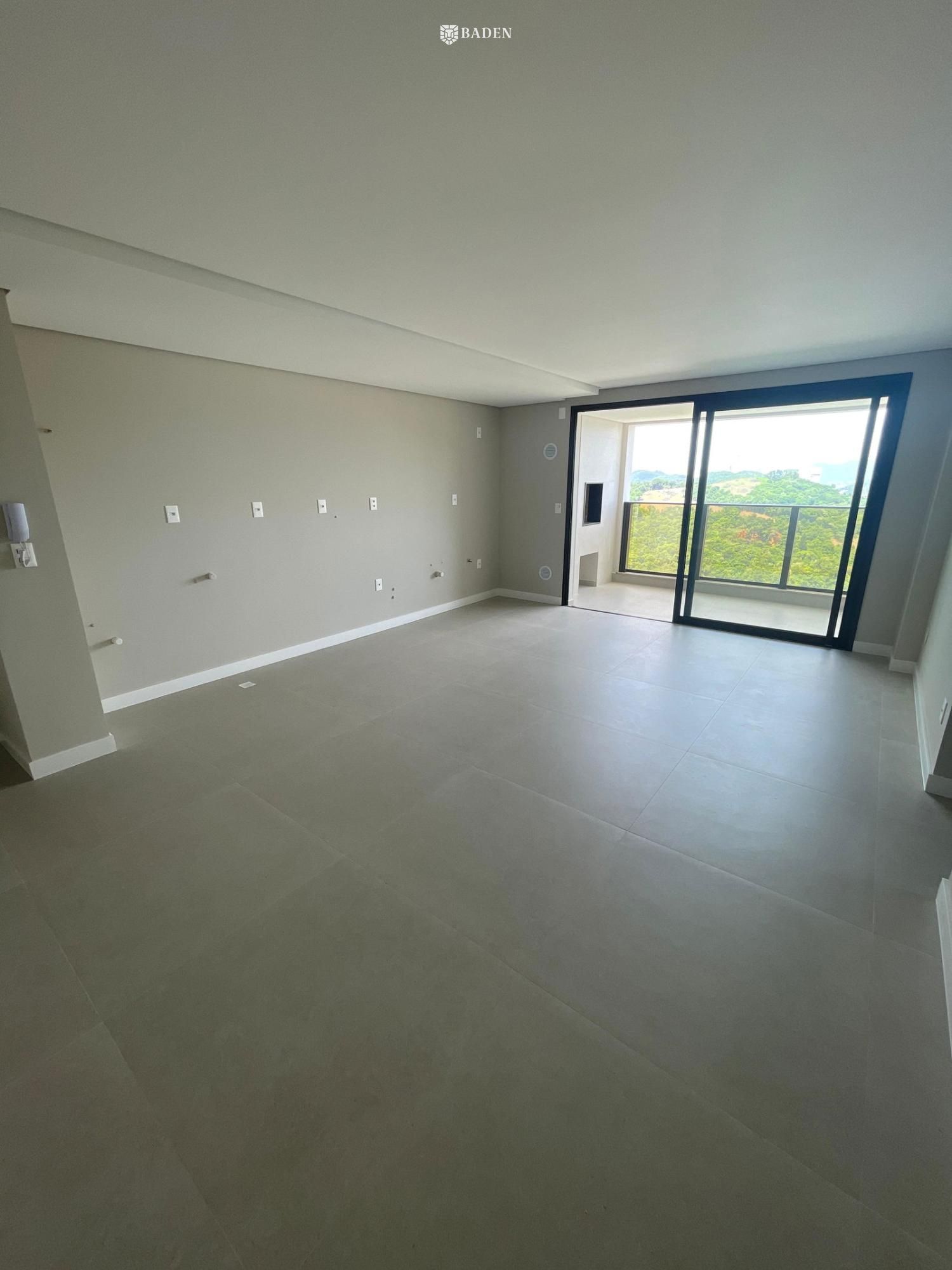 Apartamento com 3 dormitórios no Torres da Brava Brisa, na Praia Brava de Itajaí-SC