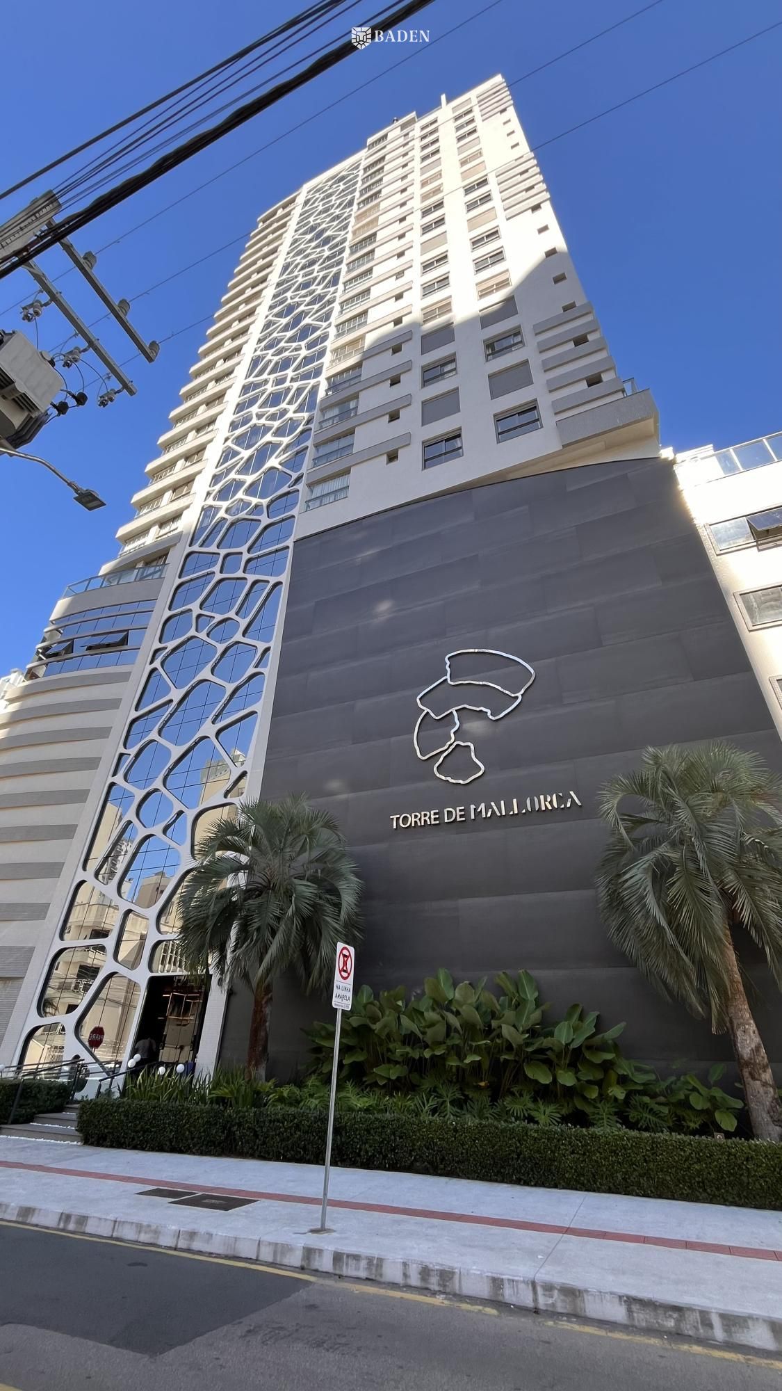 Apartamento 4 Suítes Área Central Balneário Camboriú