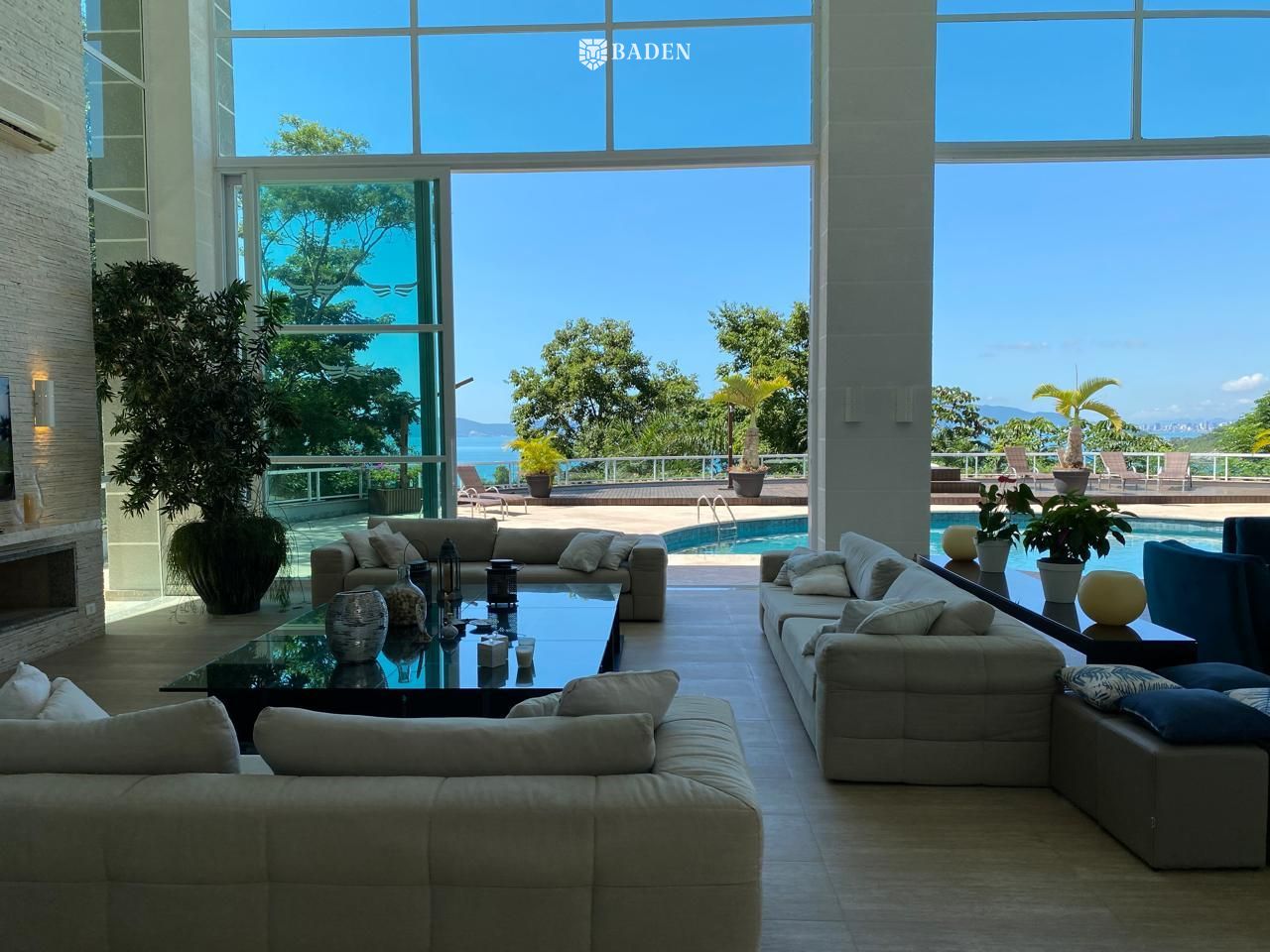Casa, 6 quartos, 907 m² - Foto 1