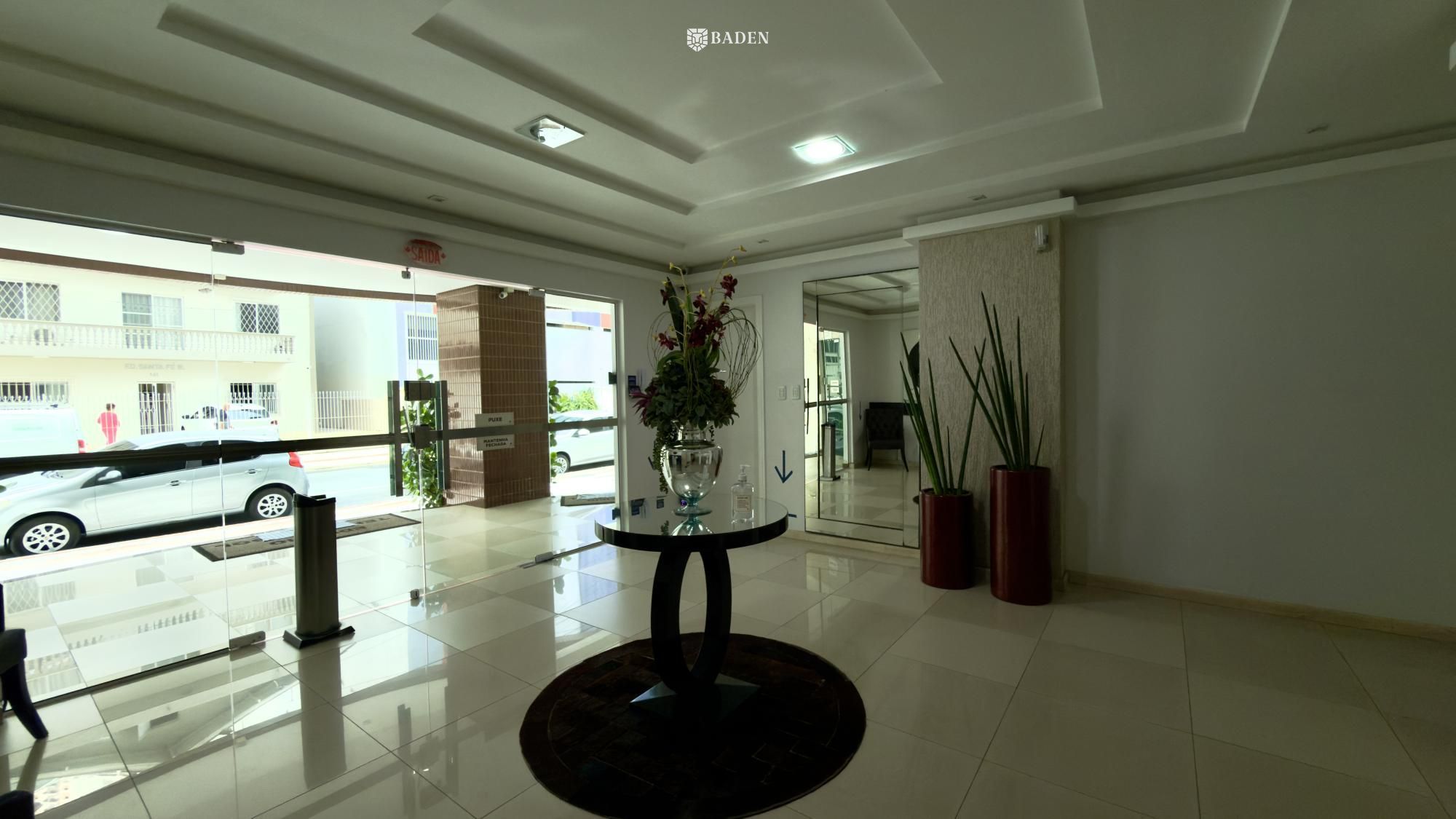 Apartamento, 3 quartos, 122 m² - Foto 2