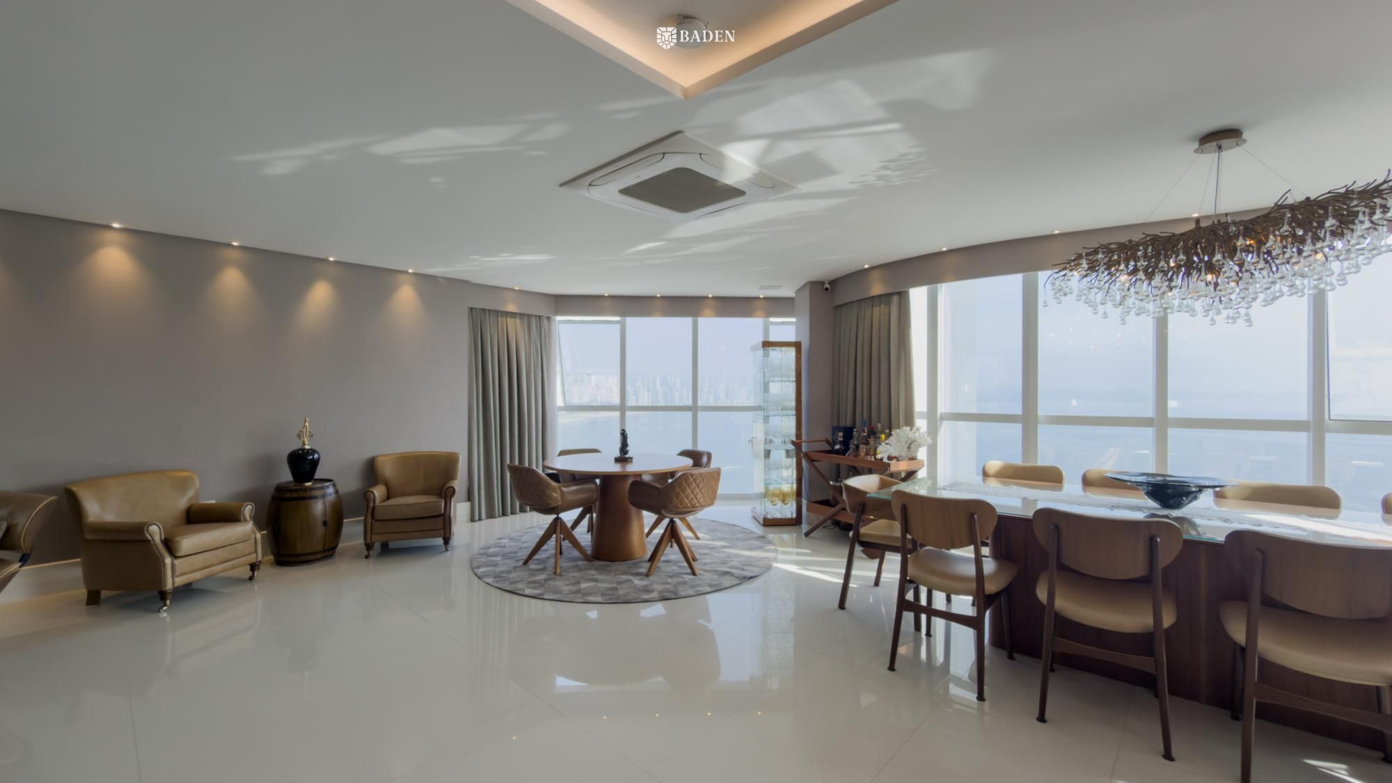 Apartamento, 4 quartos, 237 m² - Foto 2