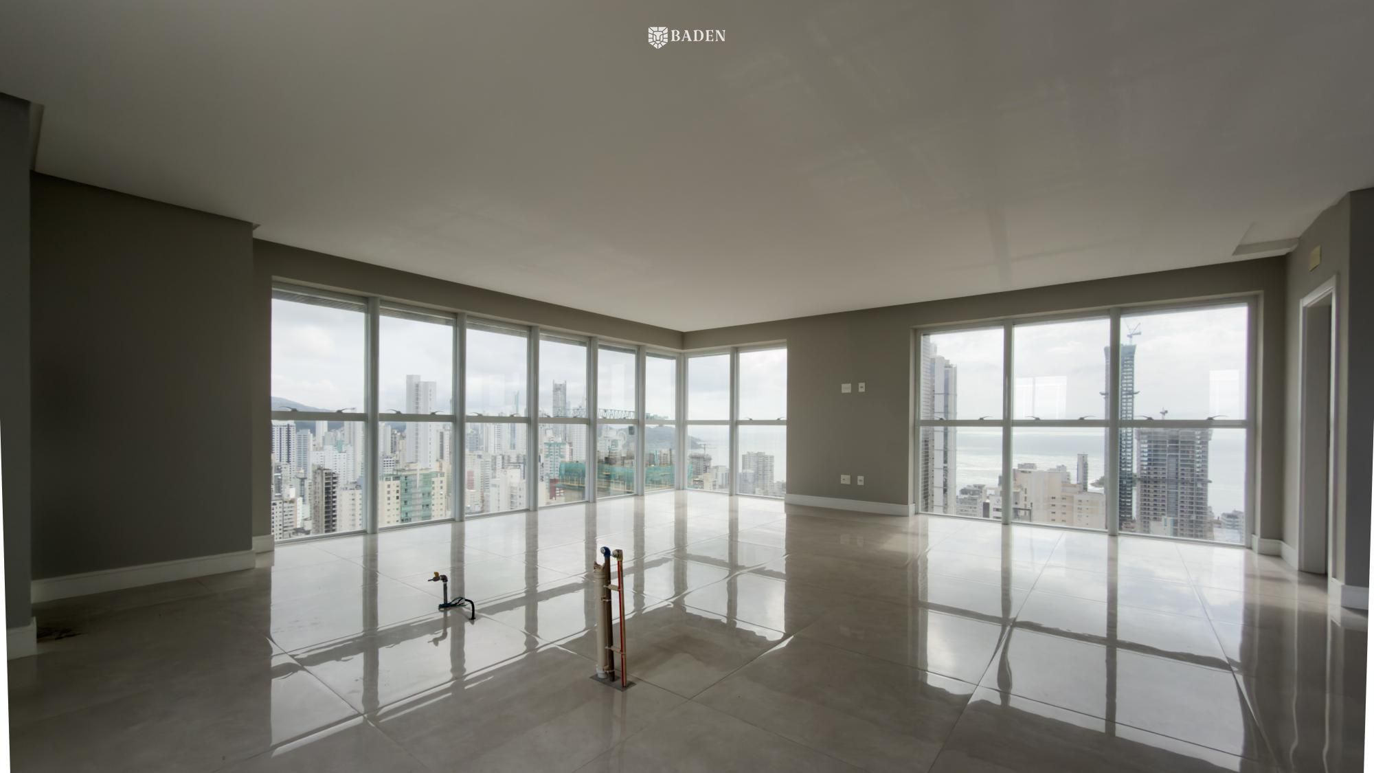 Cobertura, 6 quartos, 347 m² - Foto 2