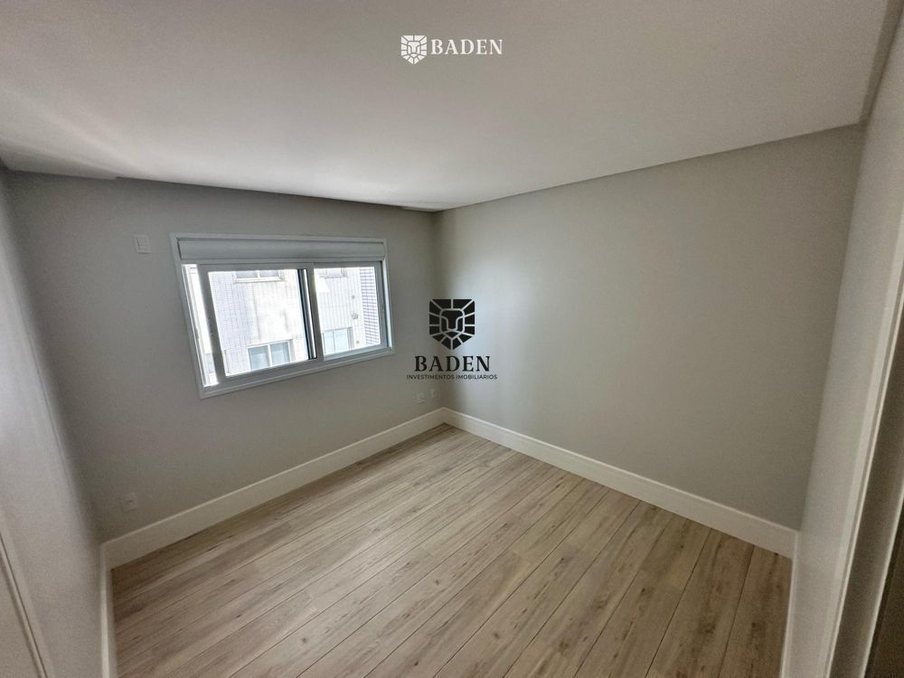 Apartamento, 4 quartos, 237 m² - Foto 11