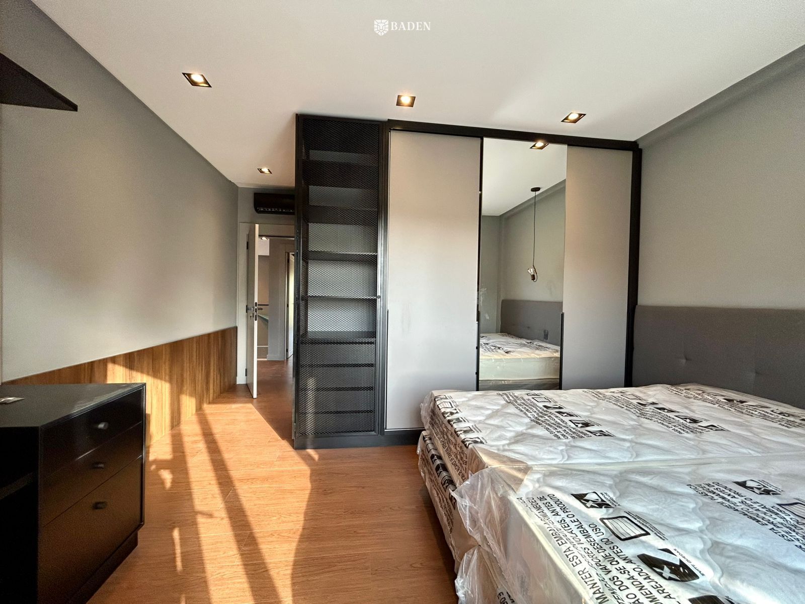 Casa, 4 quartos, 296 m² - Foto 35