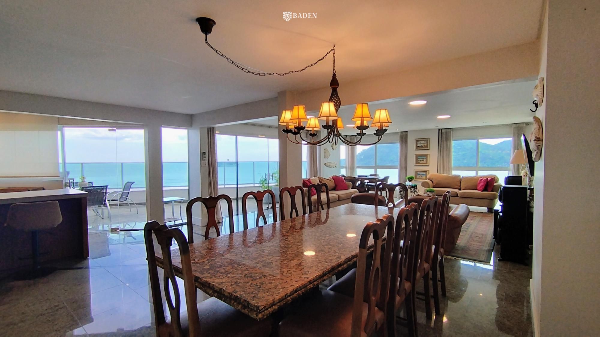 Cobertura Triplex Frente Mar à venda com 336m2 – Barra Sul, Balneário Camboriú