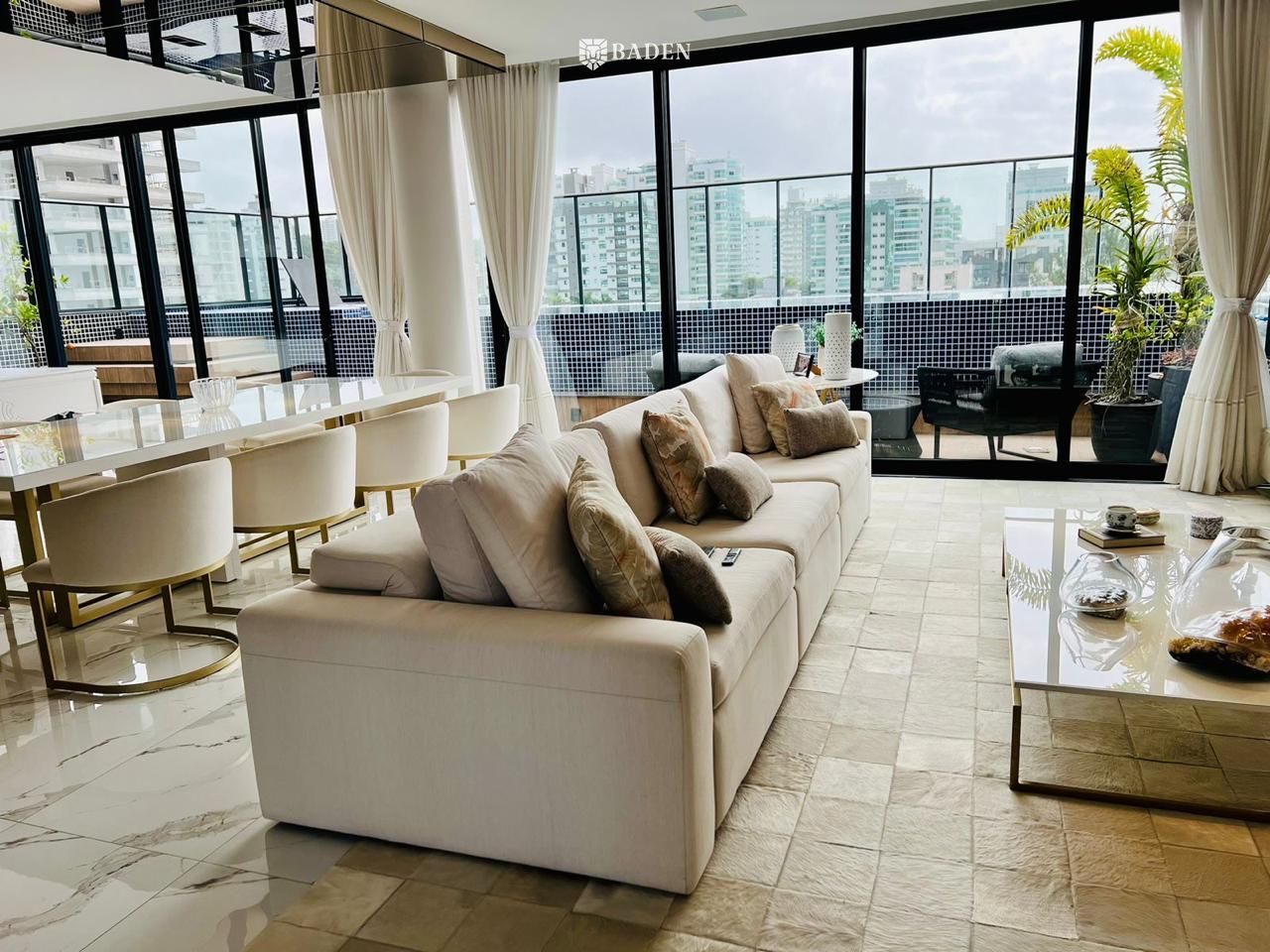 Cobertura, 2 quartos, 360 m² - Foto 2