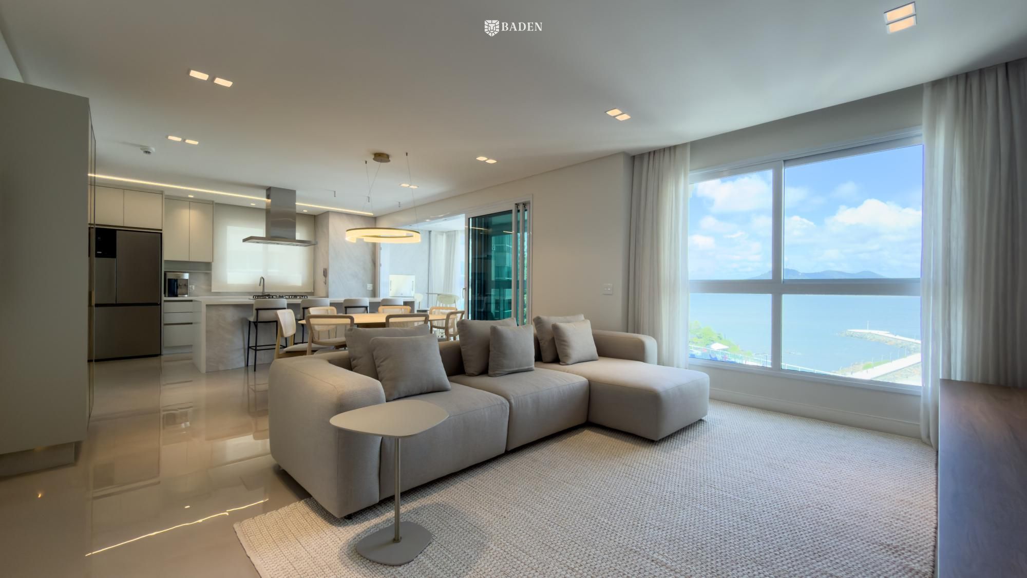 Apartamento com 4 suítes no Edifício Santé Boutique, em Balneário Camboriú