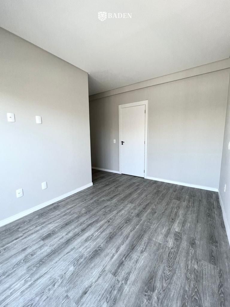 Casa, 3 quartos, 205 m² - Foto 13