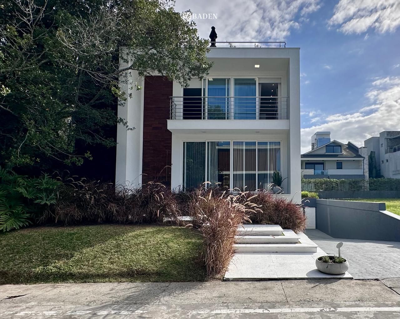 Casa, 4 quartos, 873 m² - Foto 1