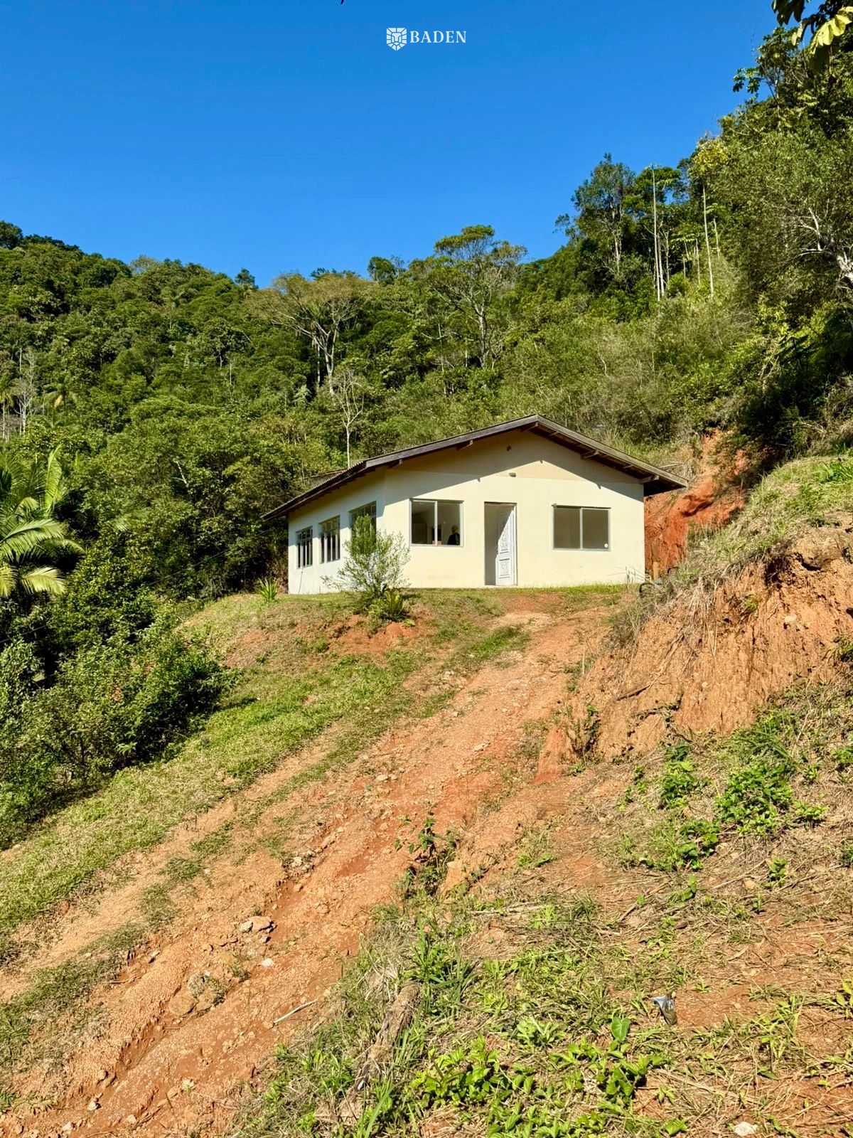 Casa, 2 quartos, 4500 m² - Foto 1