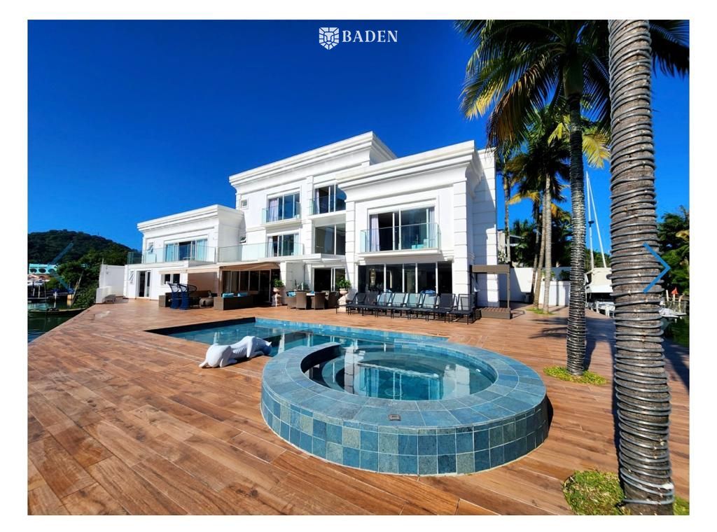 Mansão Exclusiva em Balneario Camboriu