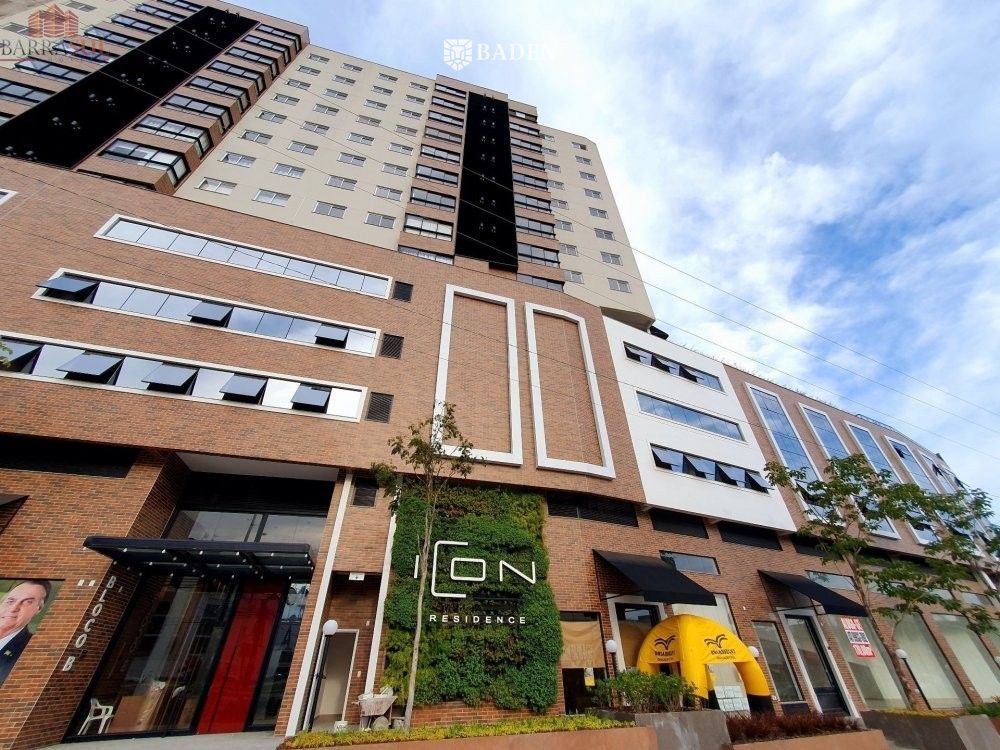 Apartamento Mobiliado em Frente ao Shopping BC à venda com 62m2 – Centro