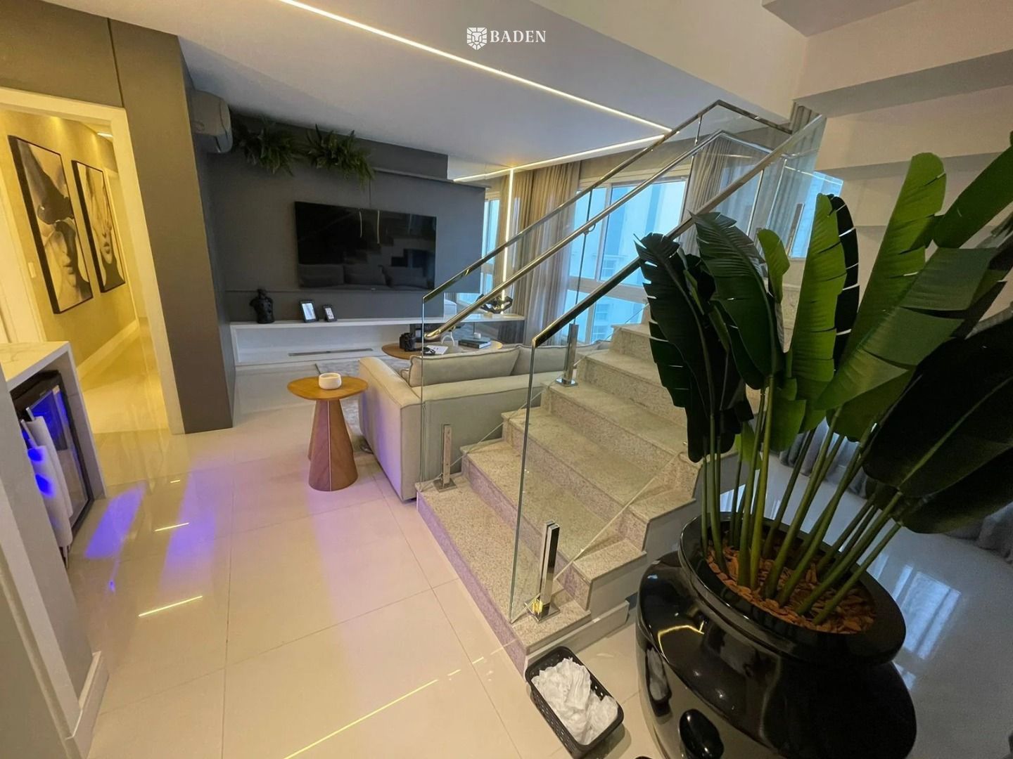 Cobertura Duplex no Ed. Hamptons Village – 240m2 – Barra Sul, Baln. Camboriú