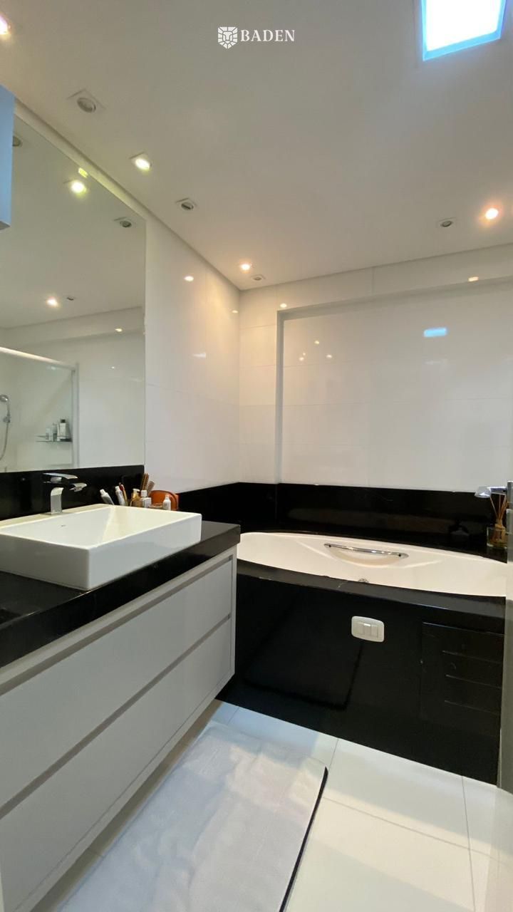 Cobertura, 4 quartos, 252 m² - Foto 26