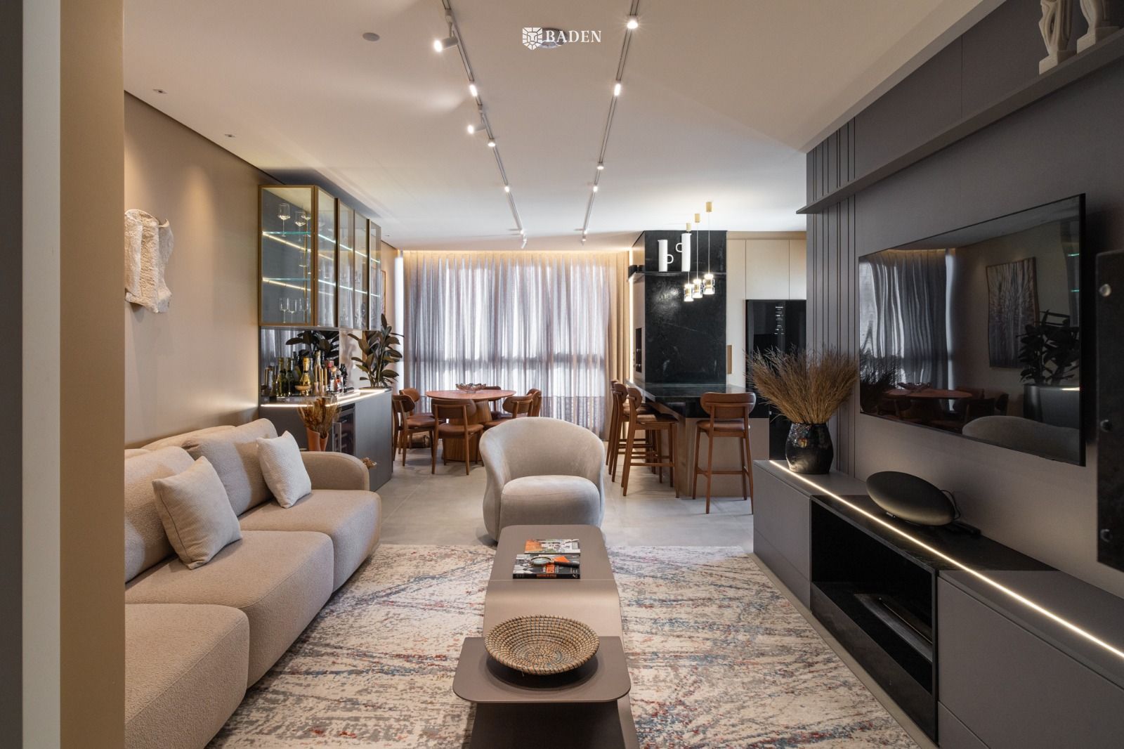 Apartamento, 3 quartos, 135 m² - Foto 2