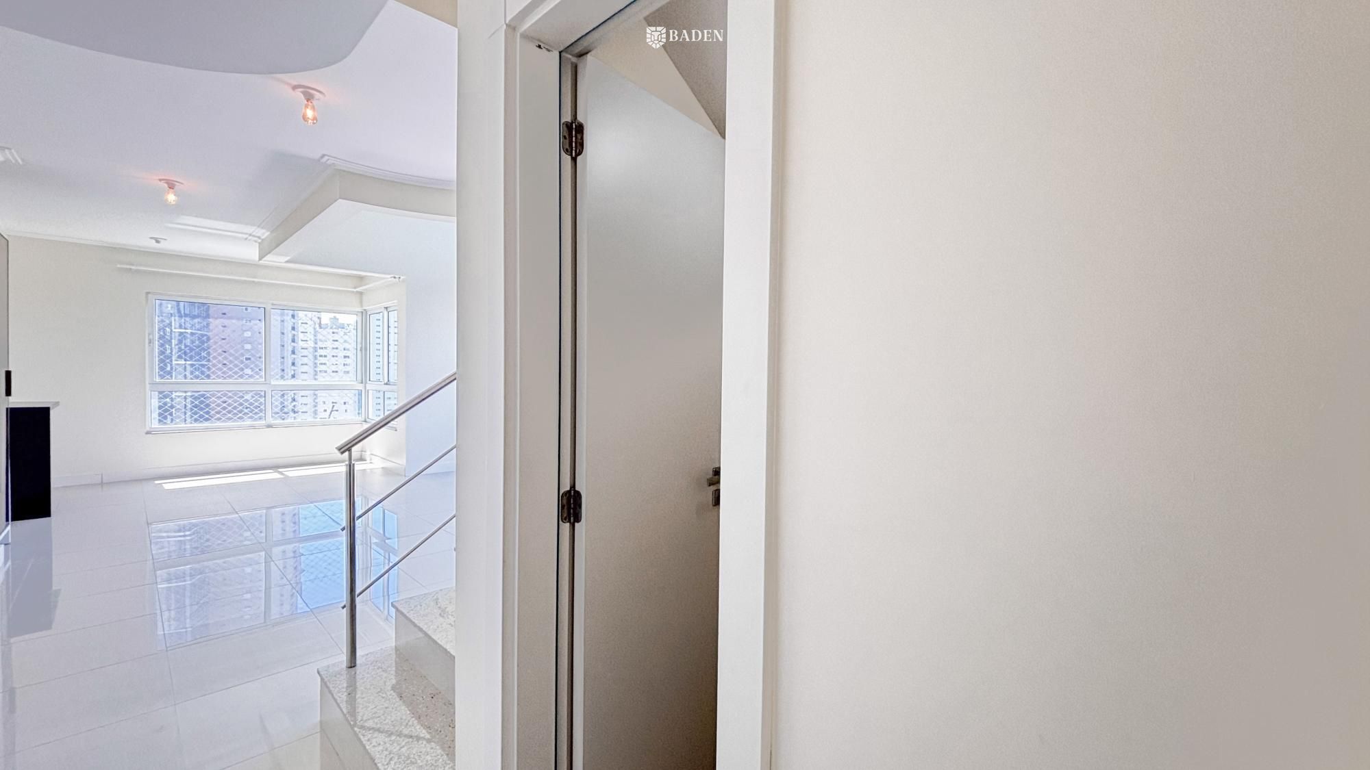 Apartamento, 3 quartos, 139 m² - Foto 2