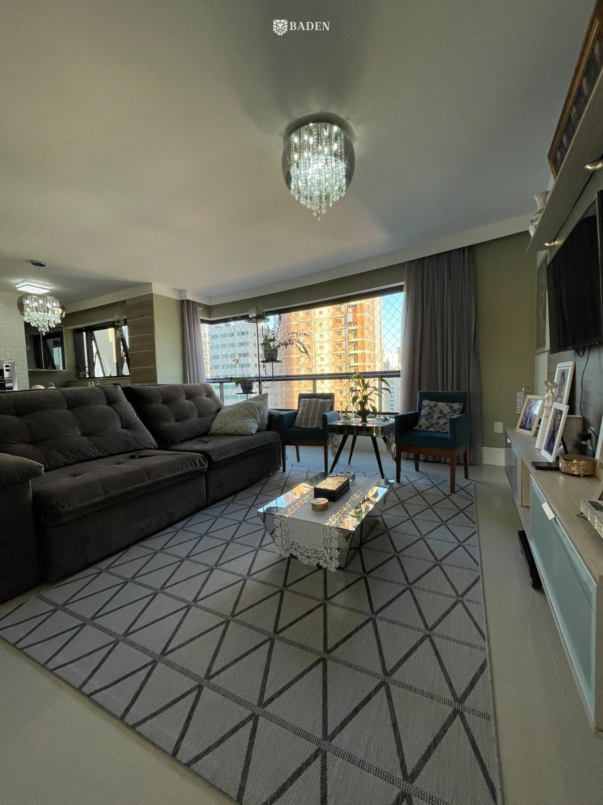 Apartamento, 3 quartos, 127 m² - Foto 2