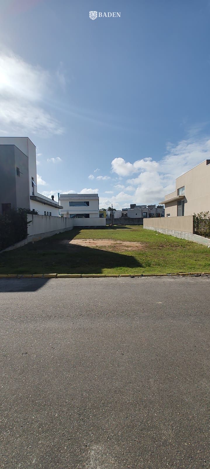 Terreno Plano de 373m2 no Condomínio Caledônia à venda – Camboriú, SC