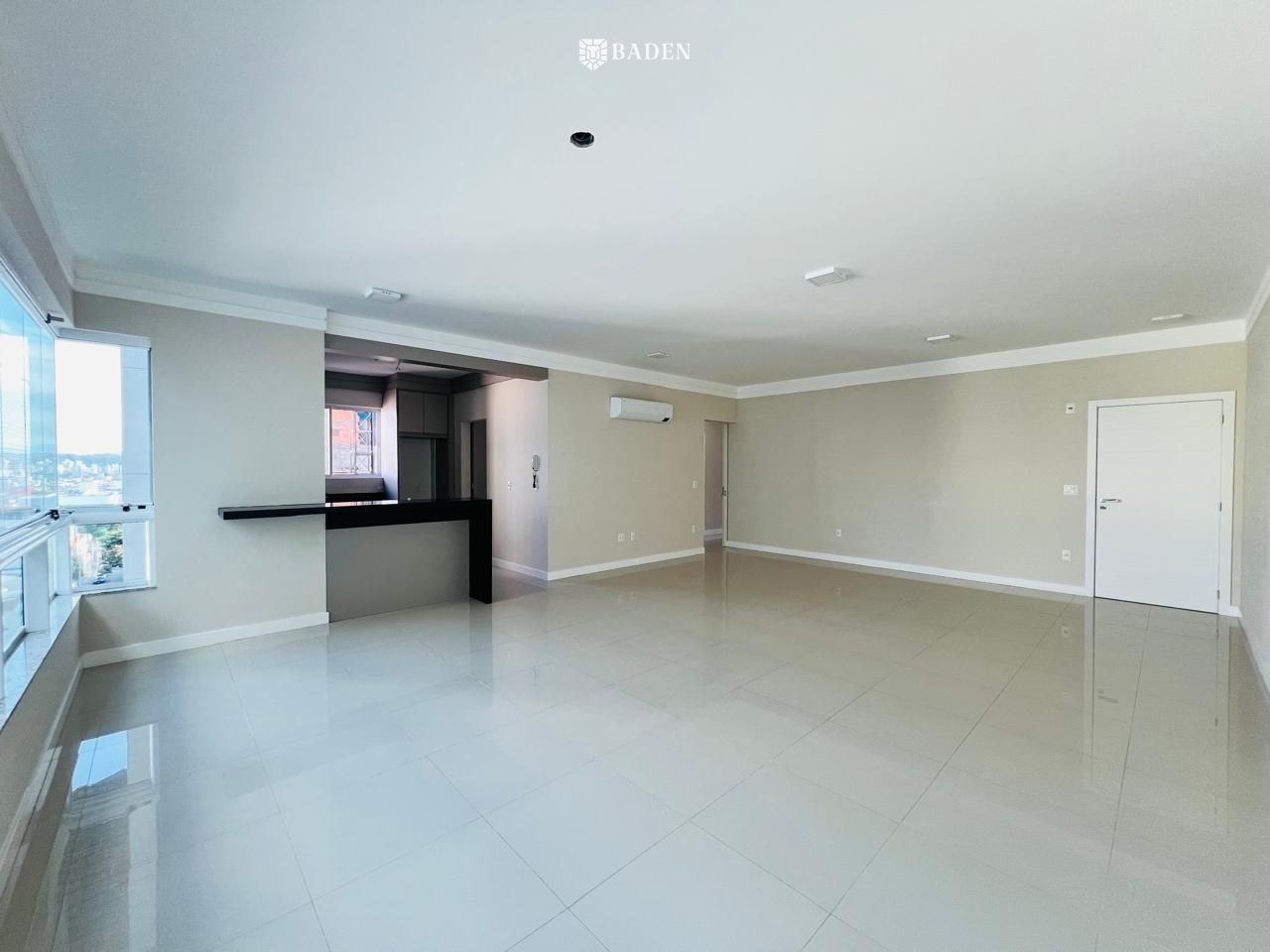Apartamento, 3 quartos, 133 m² - Foto 3