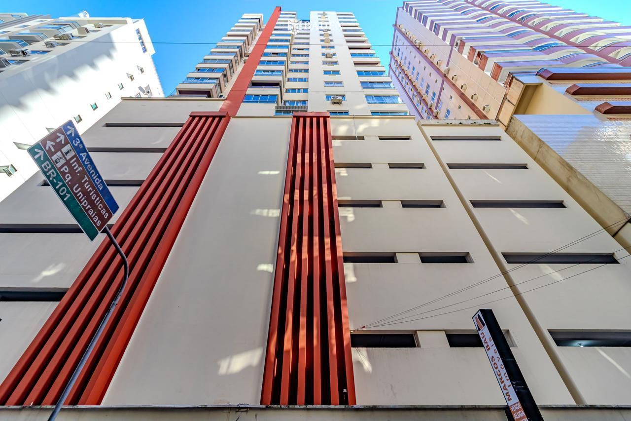 Apartamento 2 quartos quadra mar no Ed. Union em Balneário Camboriú