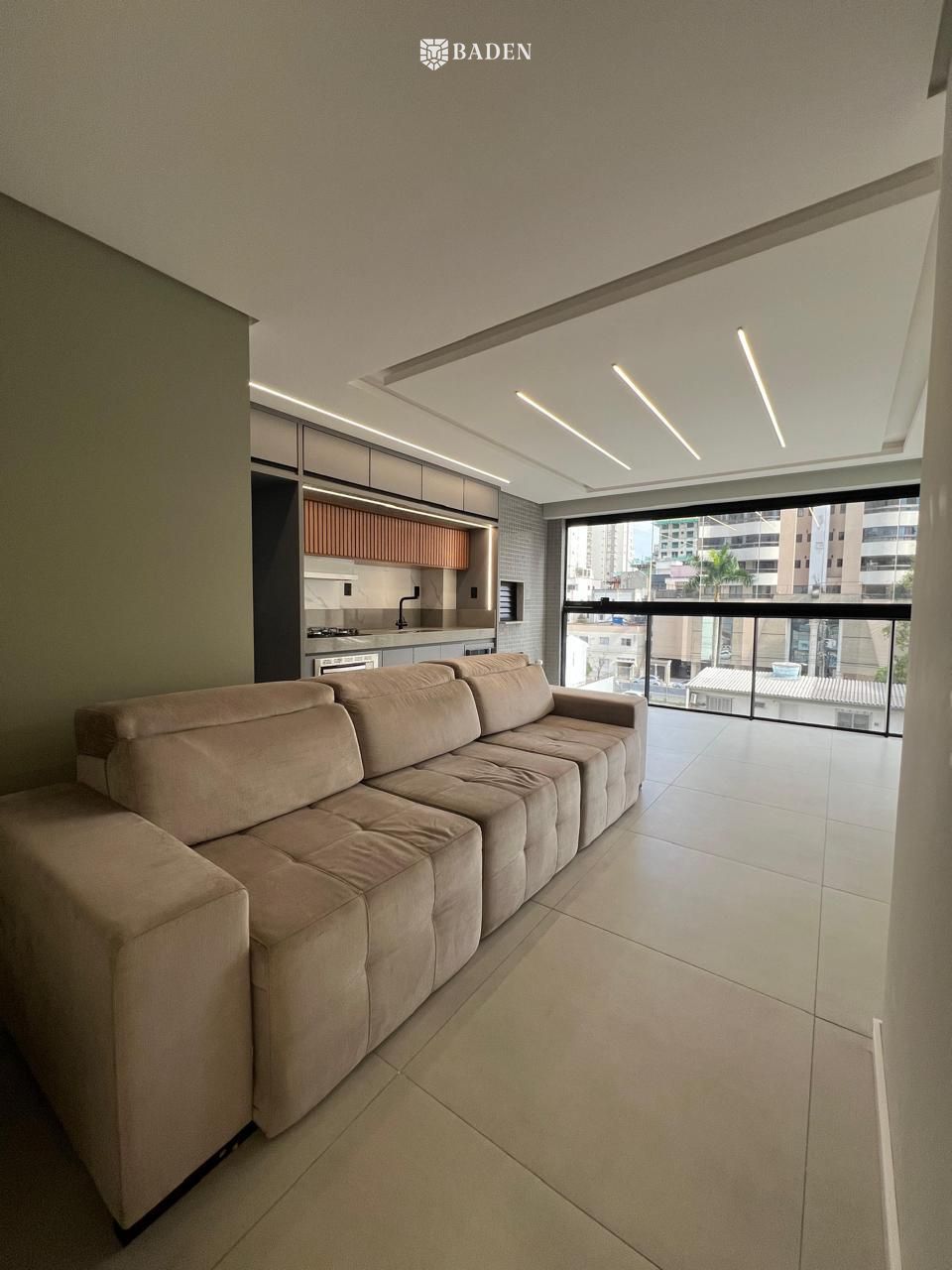Apartamento, 3 quartos, 100 m² - Foto 1