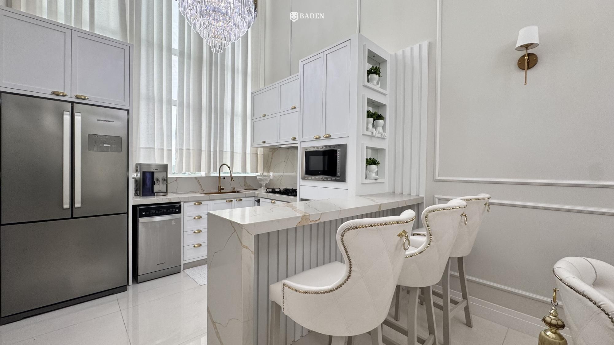 Apartamento, 4 quartos, 226 m² - Foto 2