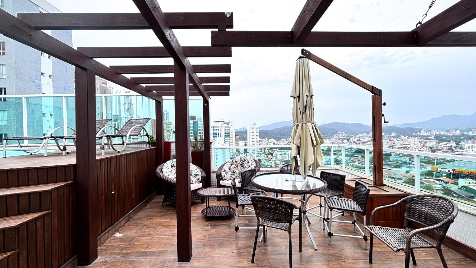 Cobertura, 4 quartos, 274 m² - Foto 2