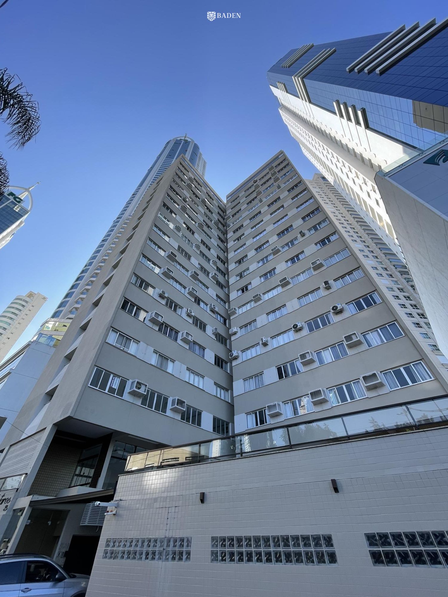 Apartamento / Barra Norte / Ed. Antares / Balneário Camboriú