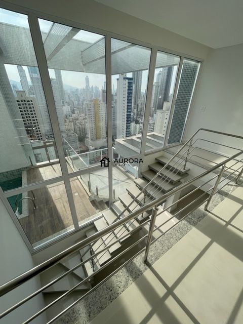 Cobertura à venda com 3 quartos, 242m² - Foto 32