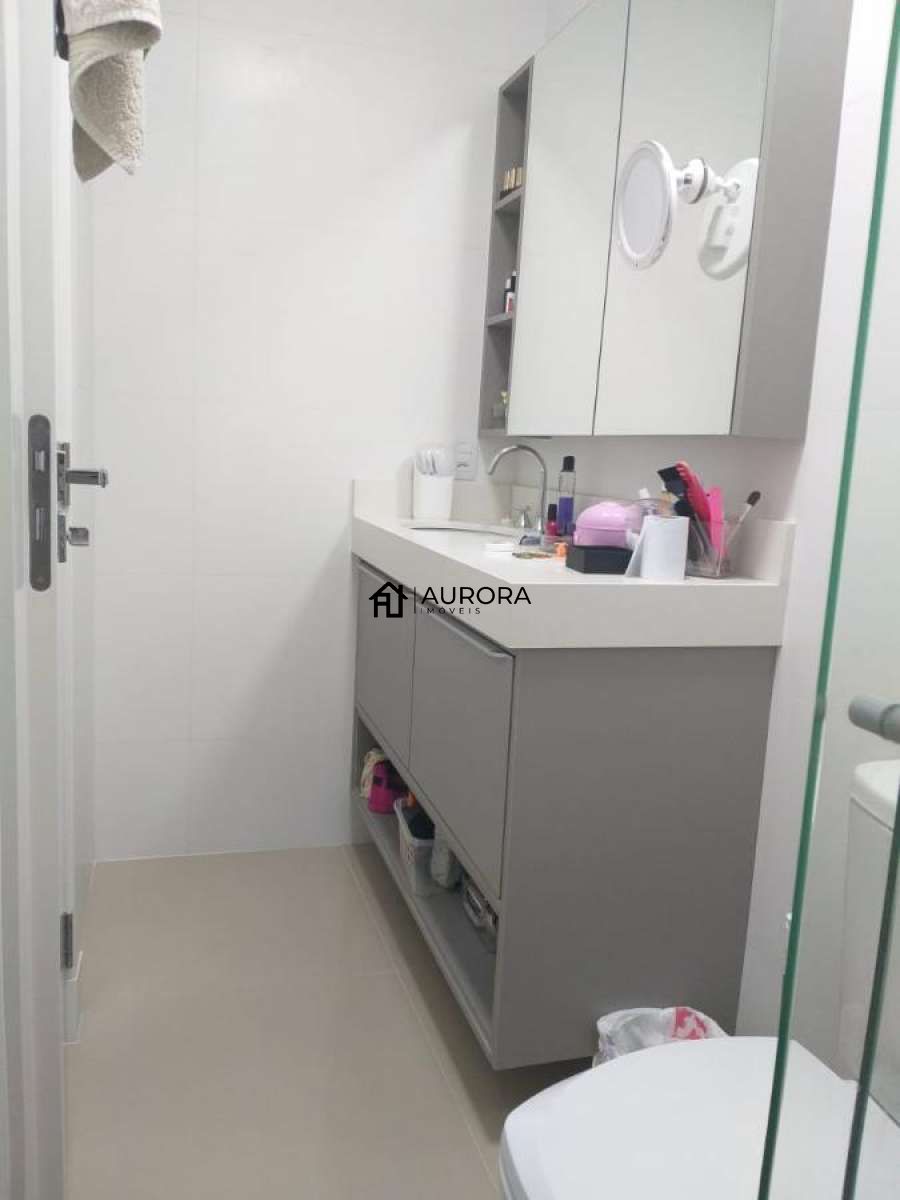 Apartamento à venda com 3 quartos, 215m² - Foto 13