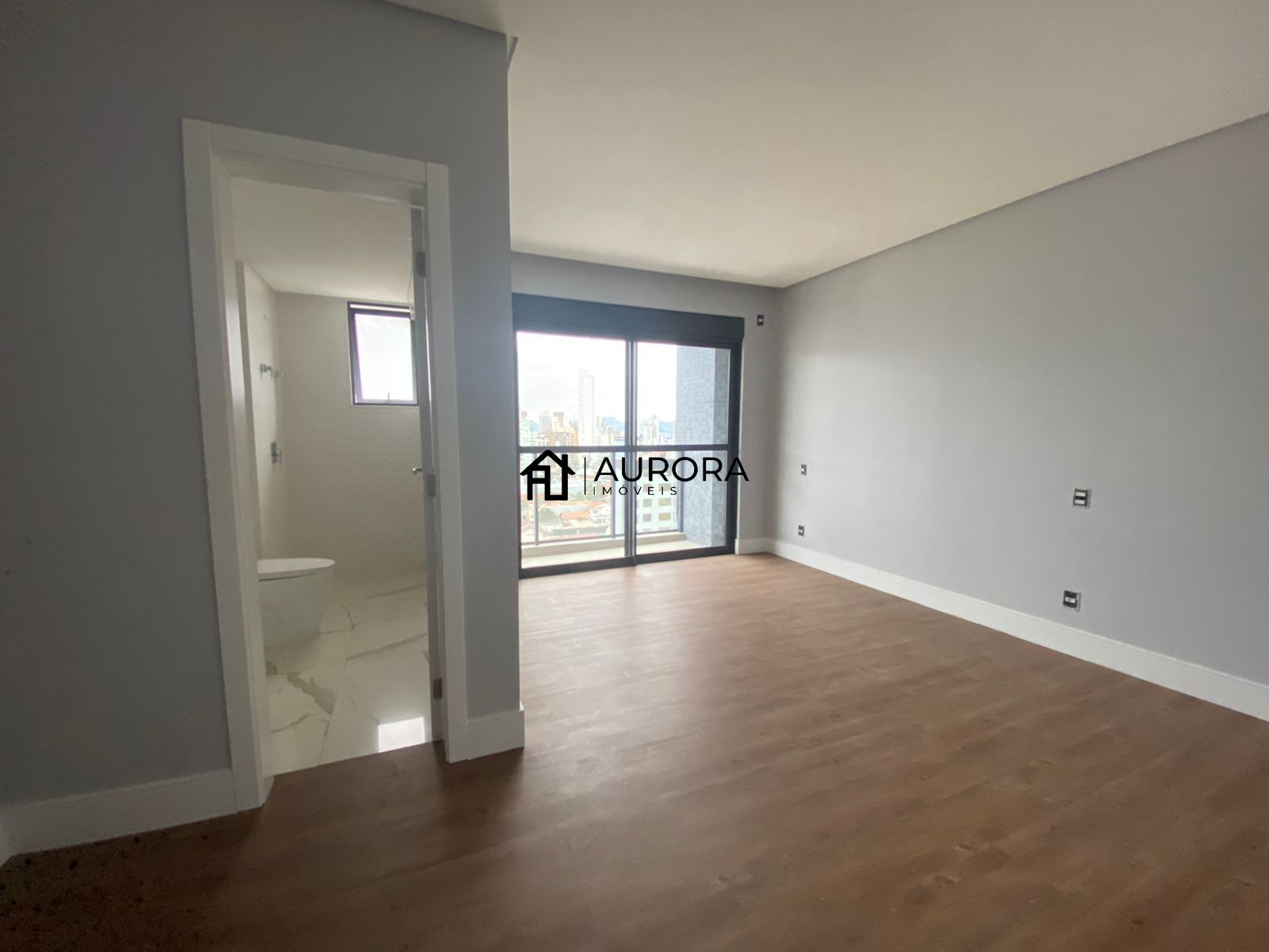 Apartamento à venda com 4 quartos, 322m² - Foto 17