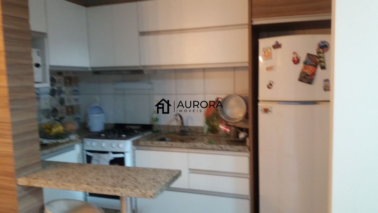 Apartamento à venda com 3 quartos, 80m² - Foto 9