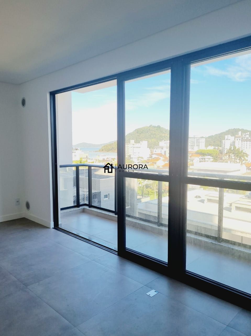 Apartamento à venda com 3 quartos, 115m² - Foto 18