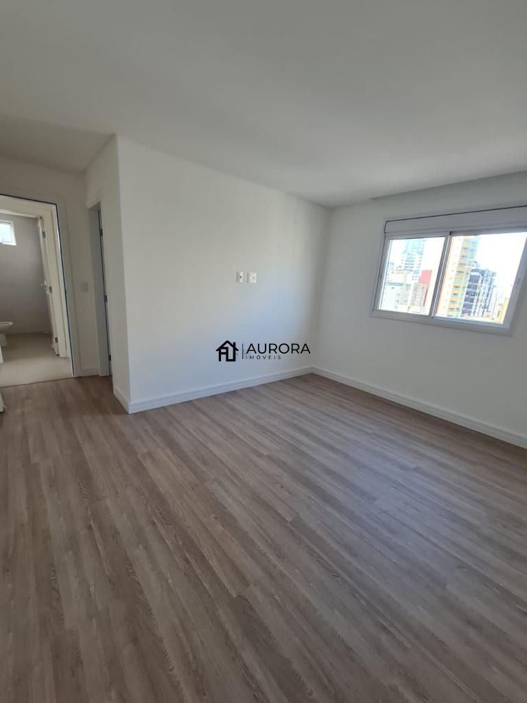 Apartamento à venda com 2 quartos, 98m² - Foto 6